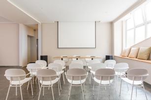 Patrizia Romana Palace | Rome | Sala Riunioni